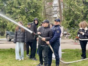 663284688 2163329884503246 8932086620988207193 N