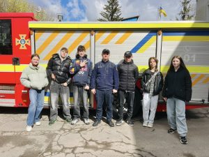 663330888 2163330234503211 1265301832402838196 N