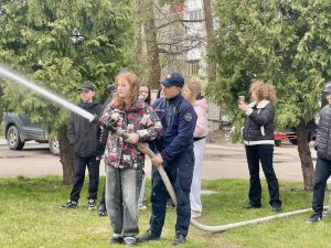 666010493 2163329924503242 2596754298402714688 N