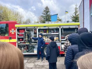 667708279 2163330677836500 7443141029318068378 N