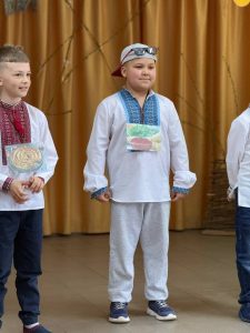 668125931 2164383704397864 7853100497589376818 N