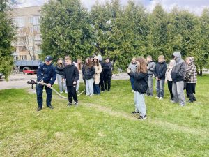 668643746 2163330557836512 418032722303429385 N