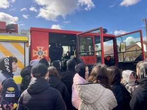 668715886 2163330471169854 3189611126590772955 N